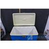 Image 3 : Vintage Blue Large Coleman Cooler