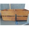 Image 9 : (3) Wooden Crates