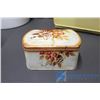 Image 3 : Vintage Breadbox & Assorted Tins