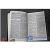 Image 4 : (3) Holy Bibles (1) New Testament