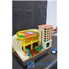Image 1 : Fisher-Price Parking Ramp Sevice Center