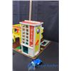 Image 3 : Fisher-Price Parking Ramp Sevice Center