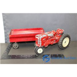 Massey Fergusson Toy Tractor and Wagon