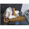 Image 4 : Variety: Leather Mukluks