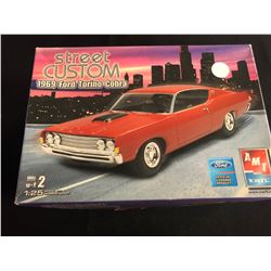AMT ERTL STREET CUSTOM 1969 FORD TORINO COBRA  NEW OLD STOCK SEALED