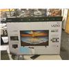 Image 2 : VizioD-Series 32" HDTV
