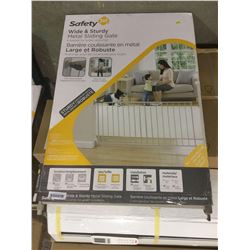 Safety 1st Large adjustable baby gate