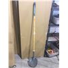 Image 1 : Yardworks spade shovel