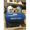 Image 2 : Mastercraft5 gallon 135PSI air compressor