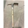 Image 1 : Hoe pick axe