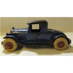 VINTAGE 20'S OR 30'S CAST IRON TOY CAR