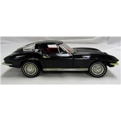 VINTAGE ERTL 1963 CHEVROLET CORVETTE