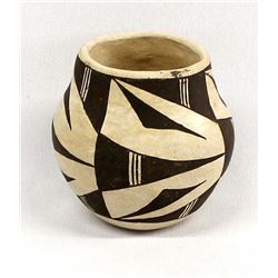 Vintage Acoma Pottery Jar by Marie Torivio