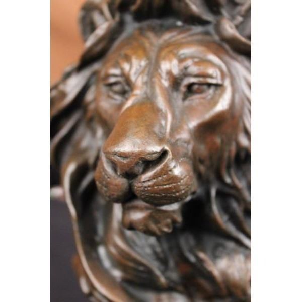 Lion Bronze