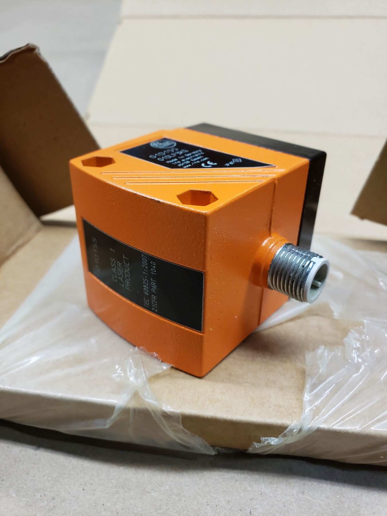 IFM Efector 01D155 Photoelectric Sensor