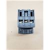 Image 2 : Bussmann OPM-NG-SC3 30A 600V Class CC 3 Pole Fuse Holder