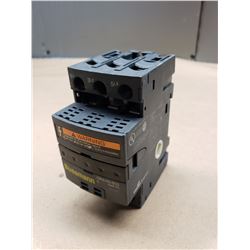 Bussmann OPM-NG-SC3 30A 600V Class CC 3 Pole Fuse Holder