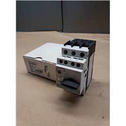 Siemens 3RV1021-0KA15 Circuit Breaker