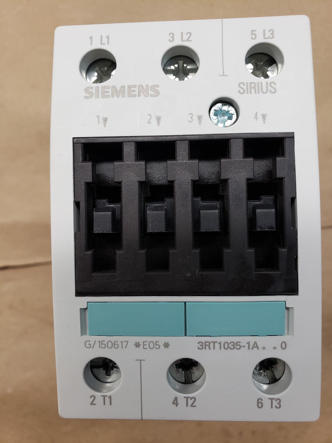 Siemens Industrial Controls 3RT2035-1AC20 Contactor Siemens Industrial Controls 3RT2035-1AC20 Contactor