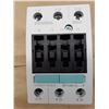 Image 2 : Siemens 3RT1035-1AK60 Circuit Breaker