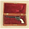 Image 2 : Miniature Colt Revolver