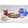 Image 1 : Tray lot of china collectibles including Carltonware Rouge Royale stork dish, Crown Devon dish, Shel