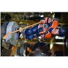 Image 1 : Van Mo (Mowens Heroes) cariacature sculpture of Wayn Gretzky 13" in height