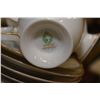 Image 2 : Selection of Noritake china "Carrie" including four dinner plates, four luncheon plates, five bread 