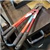 Image 1 : 2 BOLT CUTTERS