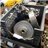 Image 1 : CRATE OF STEEL WHEELS AND STARTER