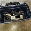 Image 3 : TOOL BOX W/ GLASS REPAIR