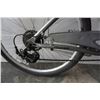 Image 2 : GREY GIANT BIKE