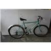 Image 1 : GREEN KUWAHARA BIKE