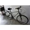 Image 3 : SILVER AND WHITE NORCO BIKE