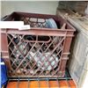 Image 1 : CRATE OF CASTORS