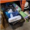 Image 1 : LARGE TOTE OF KITE, TENTFLY, DISHRACK AND MORE