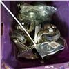 Image 3 : PURPLE TOTE OF CASTORS