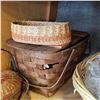 Image 2 : WOVEN BASKET AND PICNIC BASKET