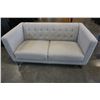 Image 1 : MODERN TUFTED CLUB STYLE LOVESEAT