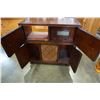 Image 2 : VINTAGE RADIO CABINET