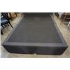 Image 2 : GREY FABRIC MODERN QUEENSIZE PLATFORM BEDFRAME