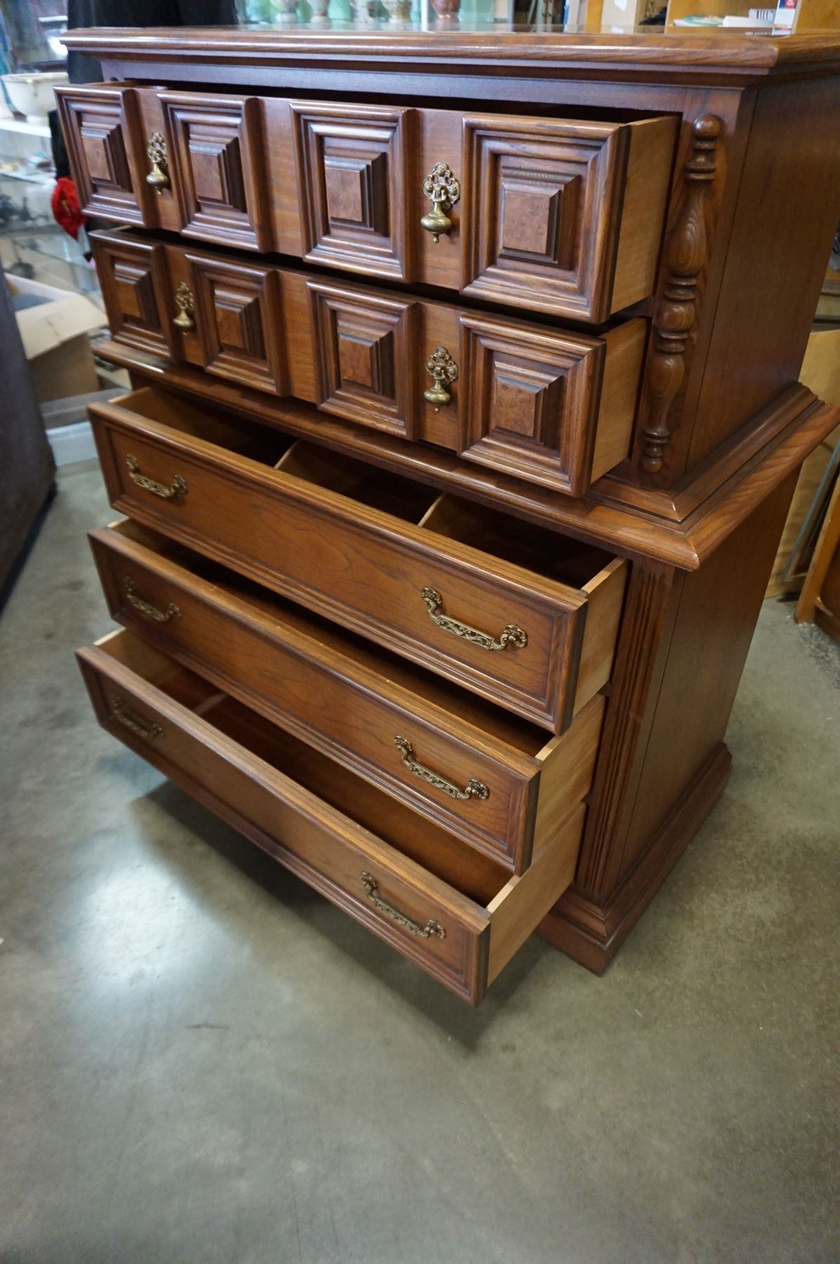 GIBBARD FURNITURE 5 DRAWER DRESSER