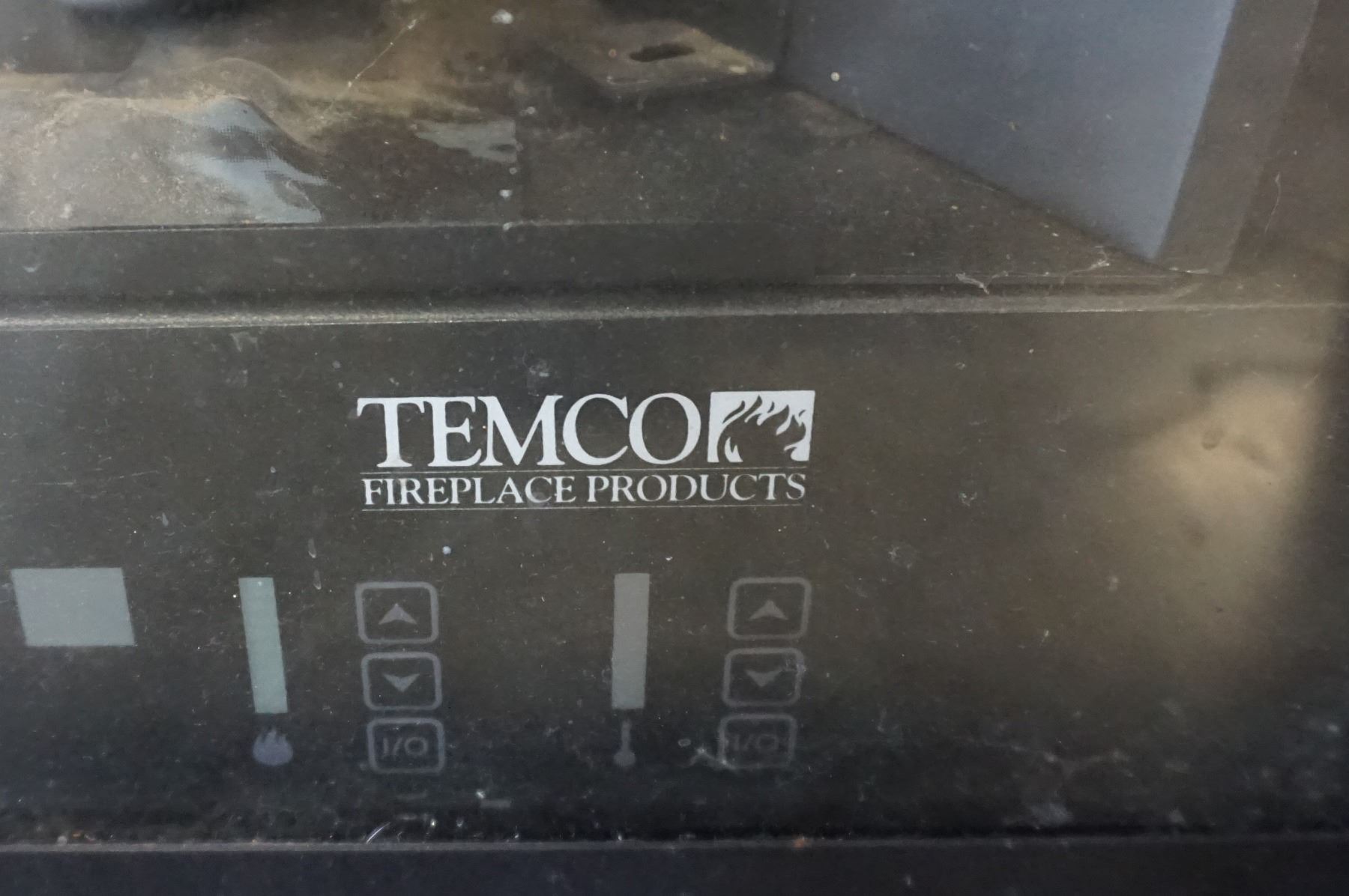 TEMCO ELECTRIC FIREPLACE - Big Valley Auction