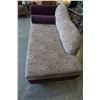Image 5 : CHAISE LOUNGE W/ ACCENT PILLOW