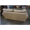 Image 3 : ROLLED ARM PILLOW BACK LOVE SEAT
