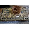 Image 1 : LOT OF WOVEN BASKETS AND TAPESTRY