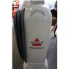 Image 2 : BISSELL READY CLEAN CARPET CLEANER