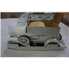 Image 2 : 2 SEES CANDIES DIECAST COIN BANKS BY ERTL 1927 GRAHAM BROS DELIVERY TRUCK, 1930 FORD MODEL A ROADSTE