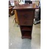 Image 1 : MODERN 2 DRAWER STAND