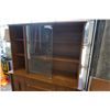 Image 3 : MCM VINTAGE SOLID WALNUT STANLEY FURNITURE DISPLAY CABINET WITH GLASS DOORS